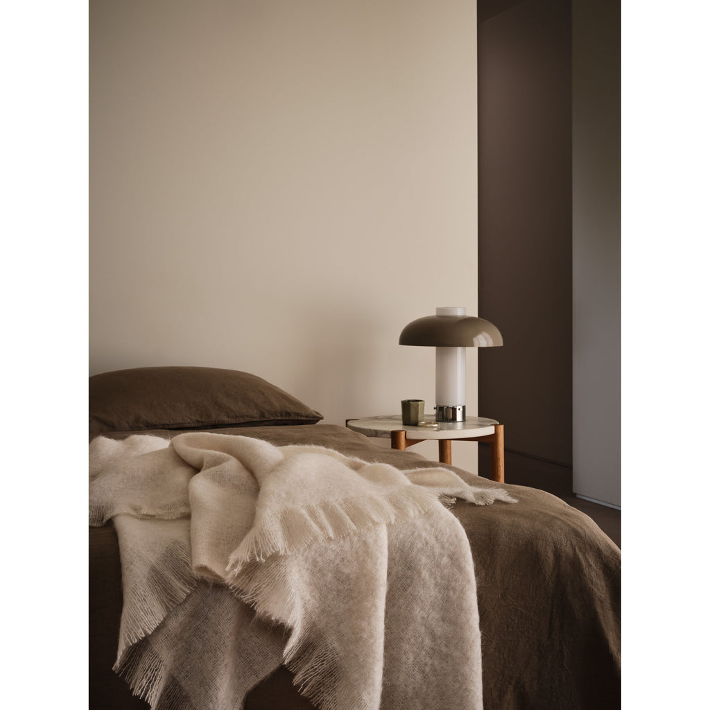 オーストラリア製ピュアモヘア膝掛けst.albans Mohair Throw Powder – St Albans