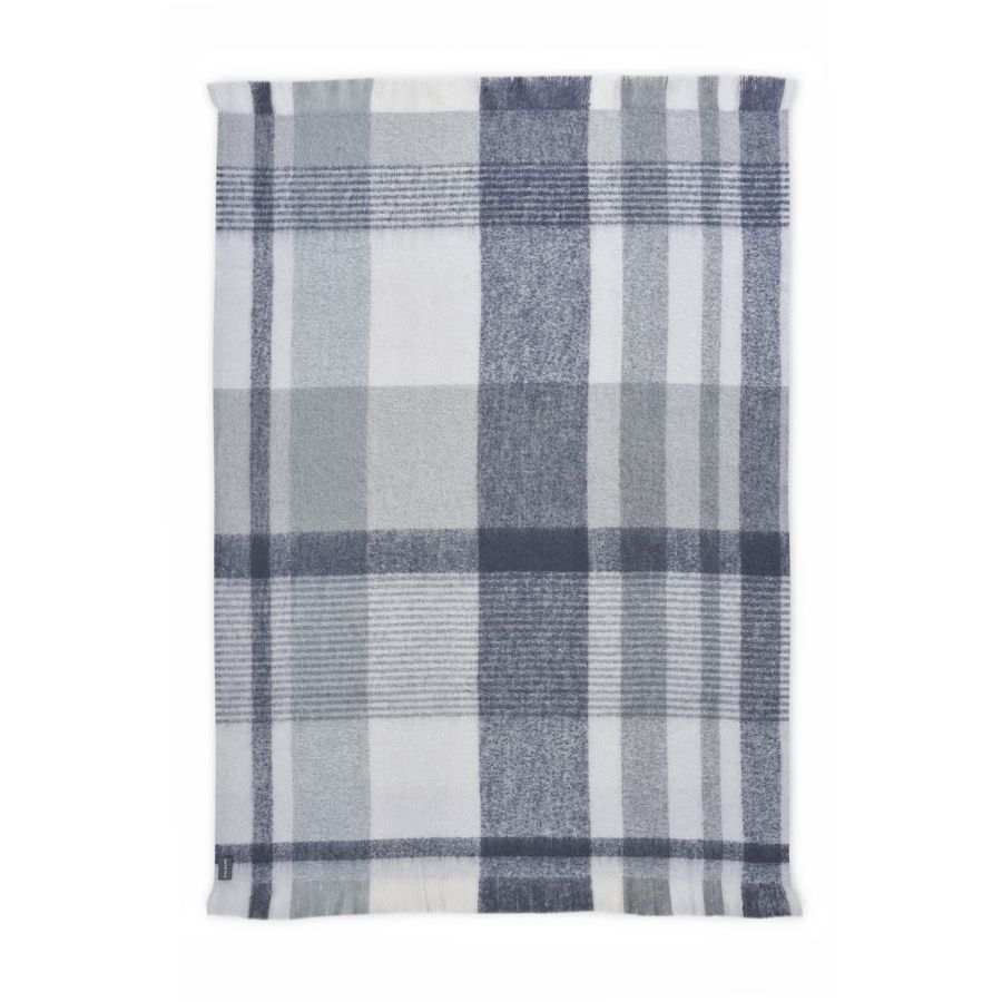 Mohair Throw Flinders