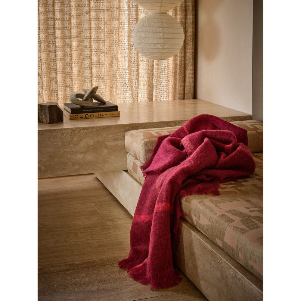 Mohair Throw Bordeaux